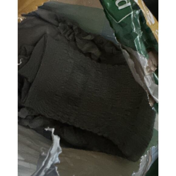 Depends Men's Maximum DryShield Size Large Open Bag (16) Adult Incontinence - Picture 4 of 4